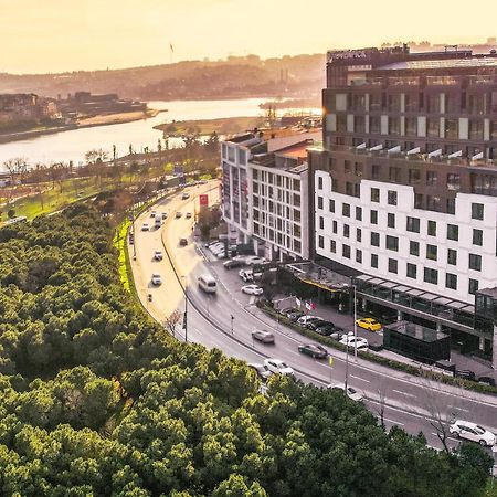 Mövenpick Istanbul Hotel Golden Horn Exteriör bild