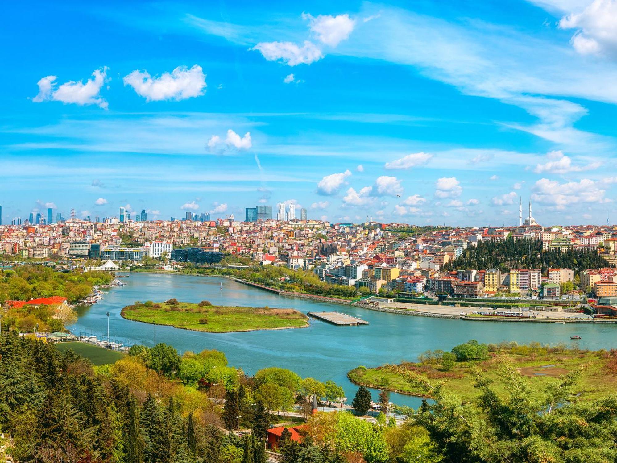 Mövenpick Istanbul Hotel Golden Horn Exteriör bild View of Edirne
